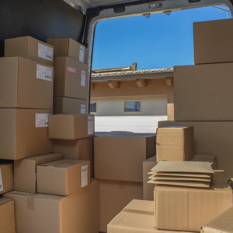 Moving services in Las Vegas, NV
